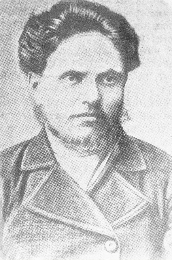 Моисеенко П. А., один из первых рабочих-революционеров.