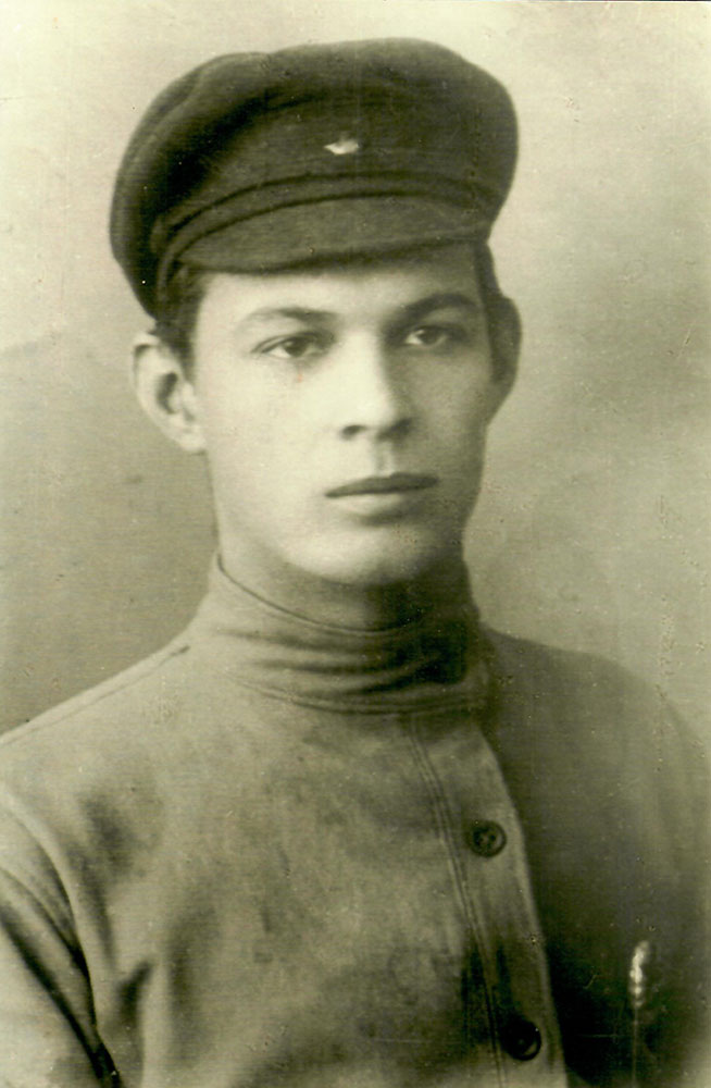 Вершинин С. Н. - первый председатель Укома комсомола, 1920 год.